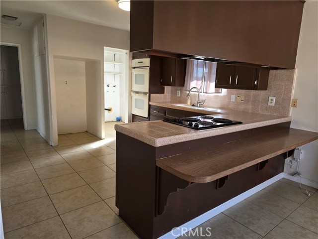 Detail Gallery Image 9 of 33 For 55837 Antelope Trail, Yucca Valley,  CA 99228 - 2 Beds | 1 Baths