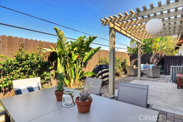 Detail Gallery Image 21 of 26 For 1581 Orange Ave #C,  Costa Mesa,  CA 92627 - 3 Beds | 2/1 Baths