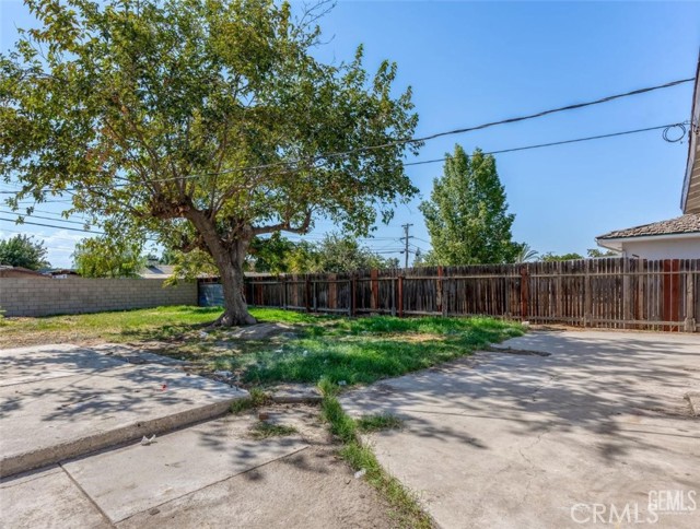 Detail Gallery Image 24 of 28 For 415 Sperry St, Bakersfield,  CA 93307 - 3 Beds | 1 Baths