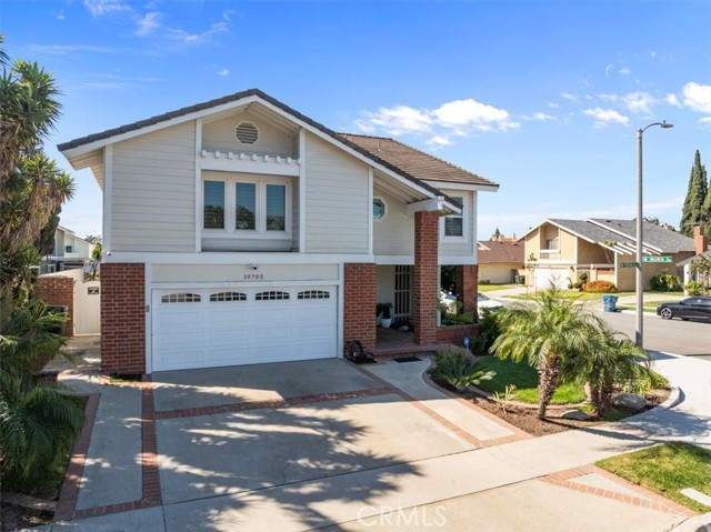 Detail Gallery Image 35 of 41 For 19705 Teresa Ct, Cerritos,  CA 90703 - 6 Beds | 3/1 Baths