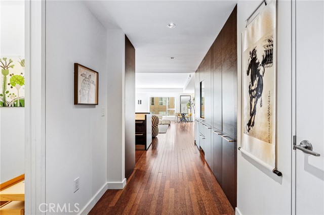 Detail Gallery Image 21 of 49 For 6250 Hollywood Blvd 4k,  Los Angeles,  CA 90028 - 2 Beds | 2 Baths