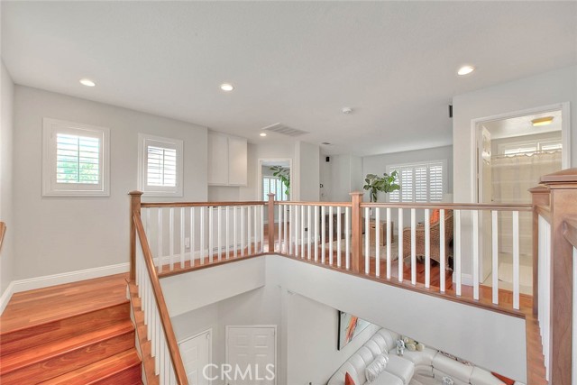 Detail Gallery Image 43 of 67 For 27641 Atlas Ln, Canyon Country,  CA 91351 - 4 Beds | 2/1 Baths