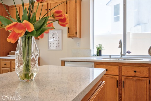 23794 Marin Court, Murrieta CA: https://media.crmls.org/medias/850b4a5b-8684-4467-b361-876389d9eb2e.jpg