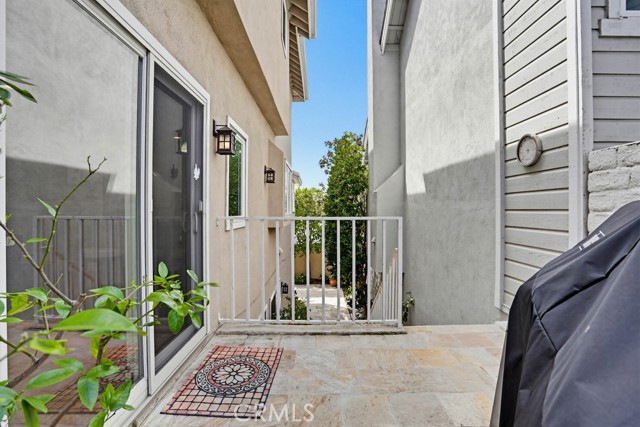 Detail Gallery Image 46 of 73 For 2661 Point Del Mar, Corona Del Mar,  CA 92625 - 4 Beds | 3/1 Baths