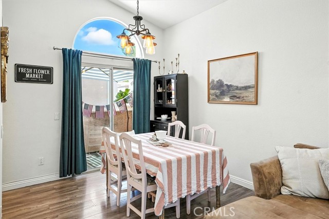 25250 Steinbeck Avenue, Stevenson Ranch CA: https://media.crmls.org/medias/850c4ccd-4d54-45bf-b9cf-bebc6c402edf.jpg