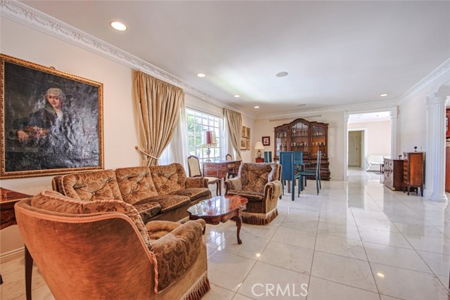 Detail Gallery Image 43 of 75 For 1801 Greenbriar Rd, Glendale,  CA 91207 - 3 Beds | 3 Baths