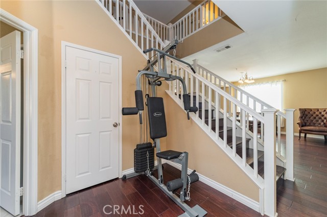 Detail Gallery Image 11 of 45 For 5891 Forest Oaks, Fontana,  CA 92336 - 6 Beds | 4/1 Baths