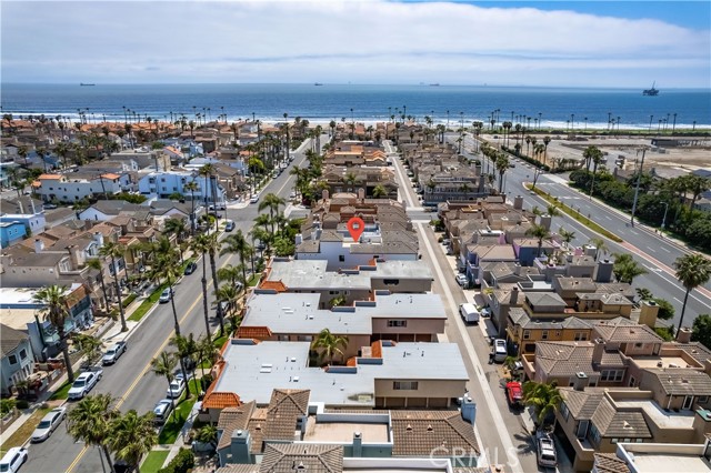 311 22nd Street, Huntington Beach CA: https://media.crmls.org/medias/850f2b5e-0973-4b74-b024-2628d638df23.jpg