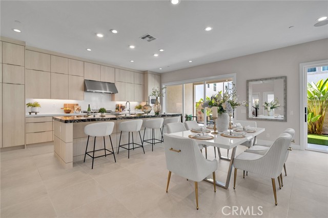 Detail Gallery Image 11 of 53 For 121 Mulberry, Lake Forest,  CA 92630 - 5 Beds | 5 Baths