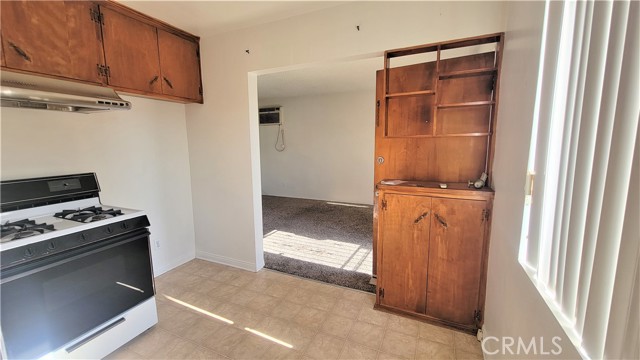 Detail Gallery Image 12 of 15 For 5337 Allan St, Los Angeles,  CA 90032 - 2 Beds | 1 Baths