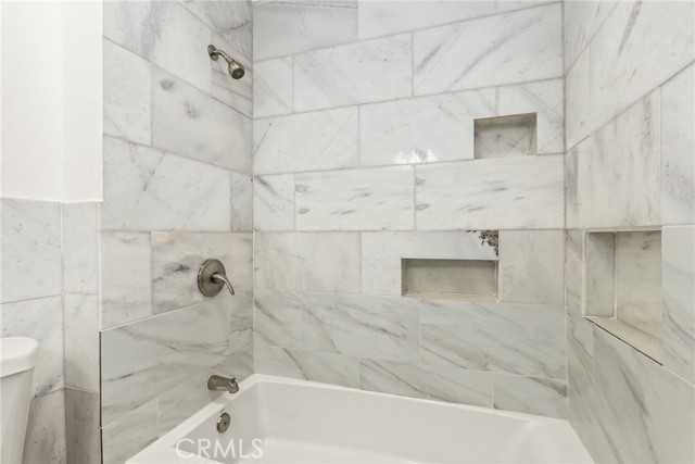 Detail Gallery Image 14 of 30 For 555 Maine #210,  Long Beach,  CA 90802 - 2 Beds | 2 Baths