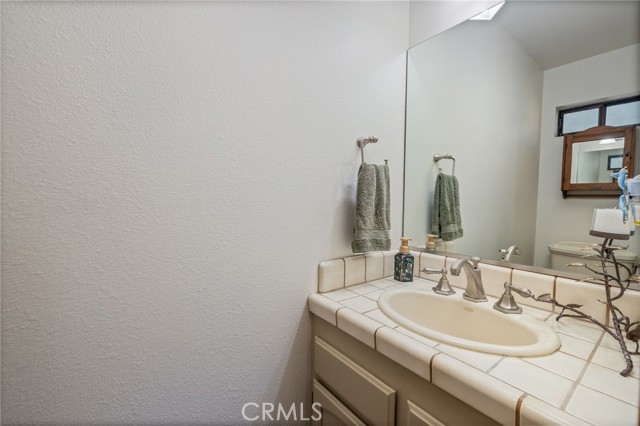 Detail Gallery Image 44 of 69 For 38800 Fawn Point Ln, Bass Lake,  CA 93604 - 5 Beds | 3/1 Baths