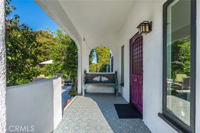 Detail Gallery Image 6 of 40 For 5516 Willowcrest, North Hollywood,  CA 91601 - 3 Beds | 2 Baths