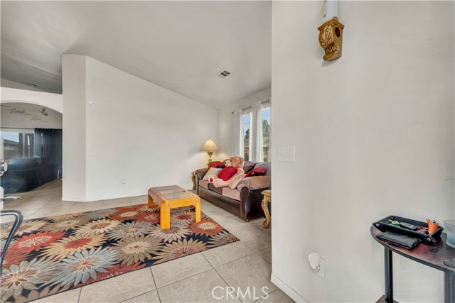 Detail Gallery Image 2 of 35 For 8412 Jimson Ave, California City,  CA 93505 - 3 Beds | 2 Baths