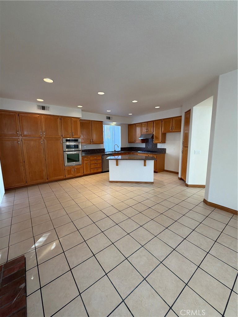 MLS #CV25266098 image #26