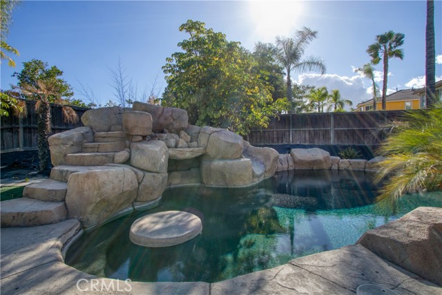 Detail Gallery Image 28 of 28 For 2545 Fairglen Pl, Corona,  CA 92881 - 4 Beds | 2/1 Baths