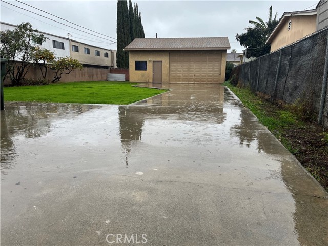 8213 Stewart And Gray Road, Downey, California 90241, 3 Bedrooms Bedrooms, ,2 BathroomsBathrooms,Single Family Residence,For Sale,Stewart And Gray,OC25030519