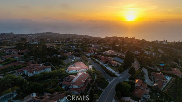 1400 Via Arco, Palos Verdes Estates, California 90274, 4 Bedrooms Bedrooms, ,1 BathroomBathrooms,Residential,For Sale,Via Arco,PV26073869