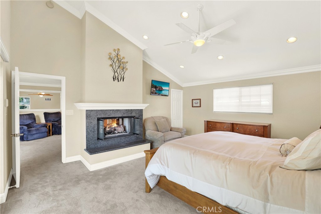 MLS #OC25128179 img 19