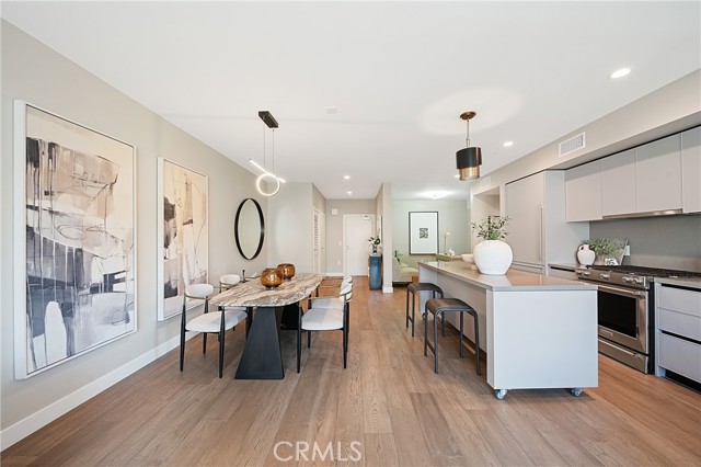 39 S Los Robles Avenue, Pasadena CA: https://media.crmls.org/medias/85139366-0fb8-40c3-8bab-c673bb7419f1.jpg