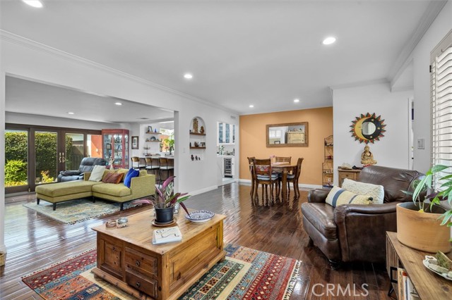 5345 W 140th St, Hawthorne CA: https://media.crmls.org/medias/851420c5-d7fb-449e-a779-5884baf2eb86.jpg