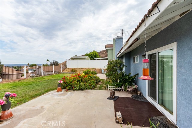 4092 Sandpiper Drive, Jurupa Valley CA: https://media.crmls.org/medias/85146a3b-f997-444a-b753-7ff867816220.jpg