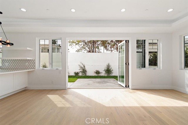 2406 Mathews Avenue, Redondo Beach, California 90278, 4 Bedrooms Bedrooms, ,3 BathroomsBathrooms,Residential,Sold,Mathews,SB21216691