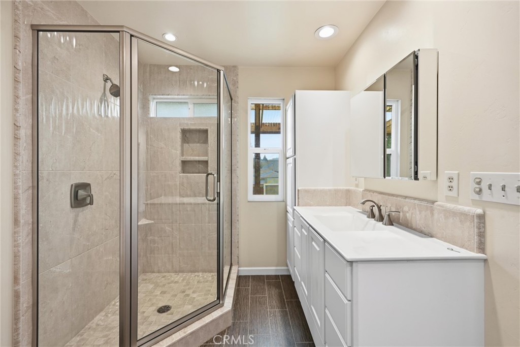 MLS #LC25271177 image #16