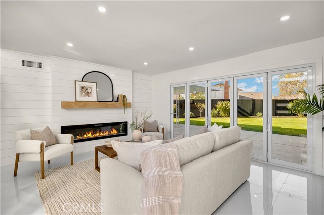 4041 Bycroft, Yorba Linda CA: https://media.crmls.org/medias/851a2c50-4afc-4d27-8fdd-d8dd763d4d77.jpg