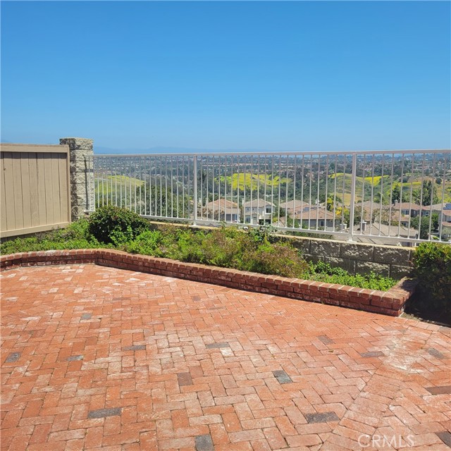 Detail Gallery Image 4 of 27 For 33 Cottage Ln, Aliso Viejo,  CA 92656 - 3 Beds | 3 Baths