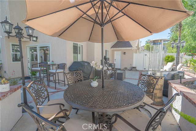 Detail Gallery Image 52 of 65 For 20019 Nutcracker Ct, Canyon Country,  CA 91351 - 4 Beds | 2/1 Baths