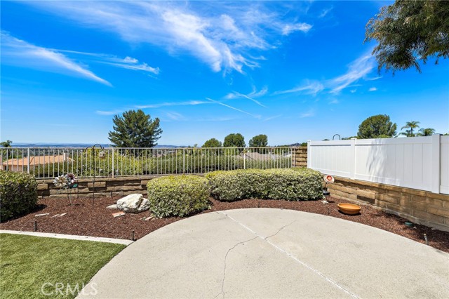 28215 Leticia, Mission Viejo CA: https://media.crmls.org/medias/851d778f-fecf-444c-ac5b-c492d073eed4.jpg