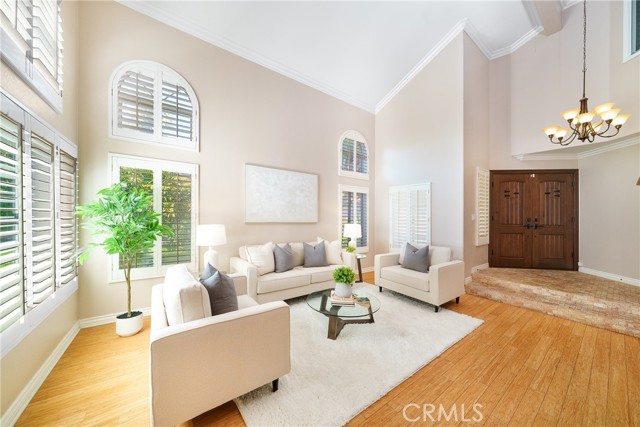 6290 Morning Place, Rancho Cucamonga CA: https://media.crmls.org/medias/851dbee0-52e6-49af-9e72-b8ae7a0891df.jpg