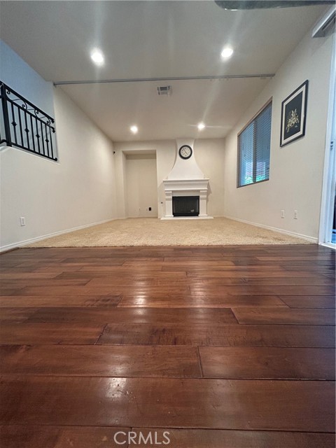 19846 Stagg Street, Winnetka CA: https://media.crmls.org/medias/851e014c-3bf9-4709-bb10-814db36096a8.jpg