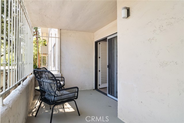 Detail Gallery Image 36 of 39 For 534 S Oak Knoll Ave #103,  Pasadena,  CA 91101 - 2 Beds | 2 Baths