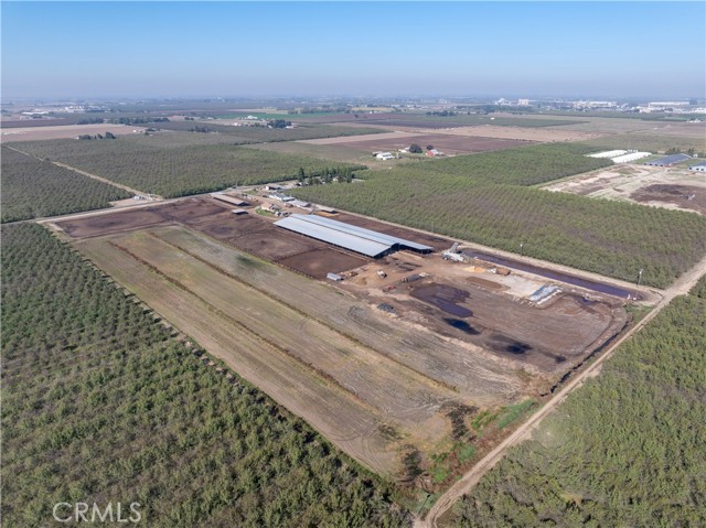 Detail Gallery Image 5 of 14 For 3918 S Kilroy Rd, Turlock,  CA 95380 - 5 Beds | 2 Baths