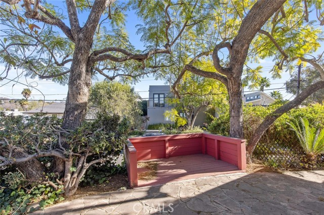 2869 Anchor Avenue, Los Angeles CA: https://media.crmls.org/medias/85206099-bf3b-46db-9c9f-8492a2bb21df.jpg