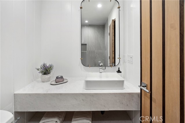 Detail Gallery Image 34 of 53 For 4001 Coldstream, Tarzana,  CA 91356 - 6 Beds | 6/1 Baths