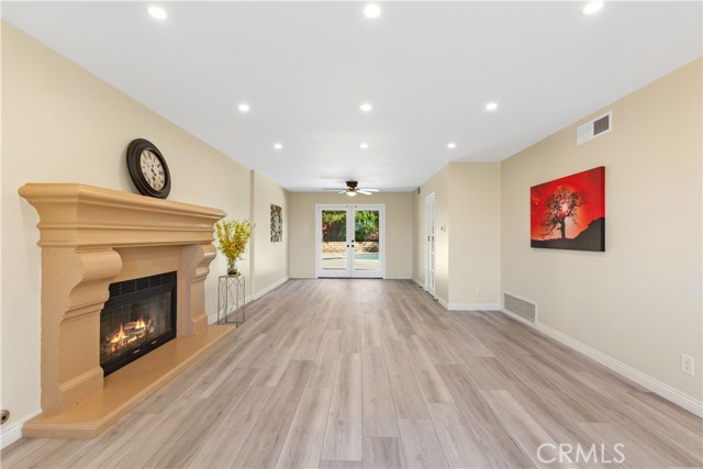16341 Ballinger Street photo 3