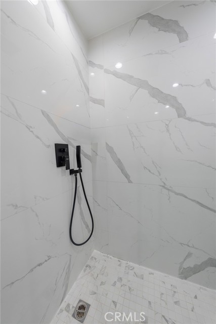 Detail Gallery Image 16 of 16 For 7719 Rhodes, North Hollywood,  CA 91605 - 3 Beds | 2 Baths