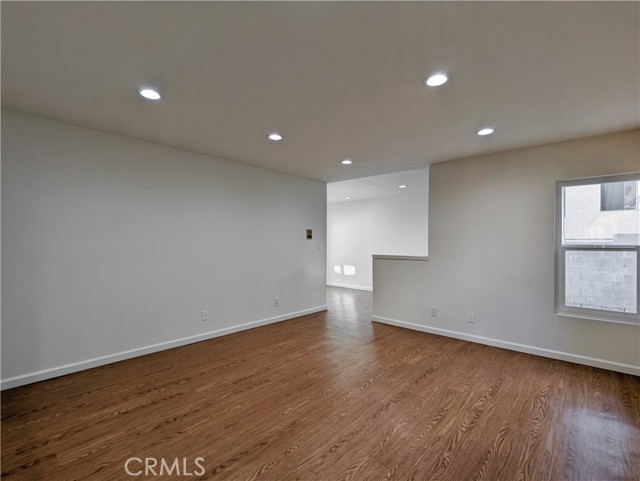 1159 Linden Avenue, Glendale CA: https://media.crmls.org/medias/852243e5-a683-4b5d-b84b-55095c83d812.jpg