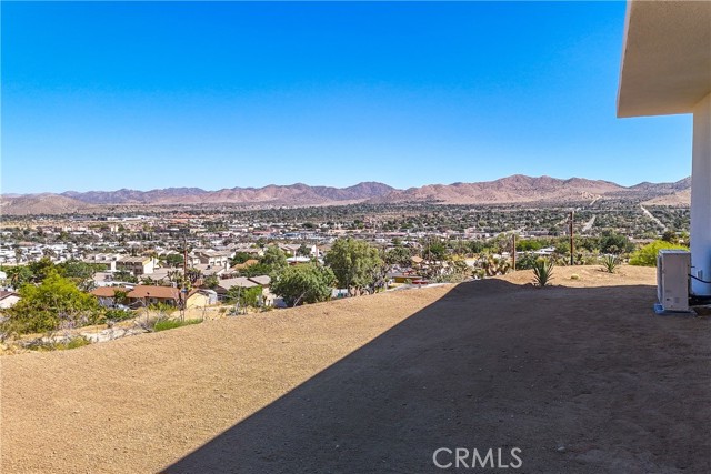 Detail Gallery Image 38 of 59 For 6879 Apache Trl, Yucca Valley,  CA 92284 - 3 Beds | 2 Baths