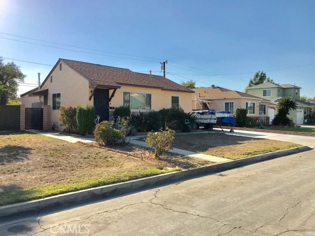 8324 Birchcrest Rd, Downey, CA 90240