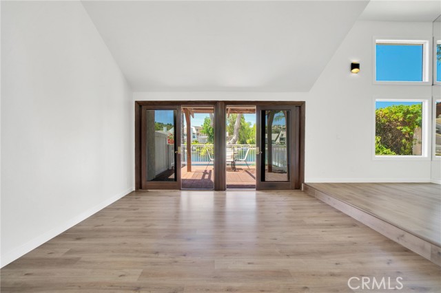 23310 Park Sorrento, Calabasas CA: https://media.crmls.org/medias/8523068e-a41c-4a33-b5c7-63392ef52cc2.jpg