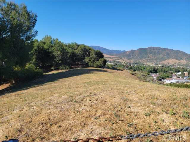 Detail Gallery Image 5 of 8 For 28343 Foothill Dr, Agoura Hills,  CA 91301 - – Beds | – Baths
