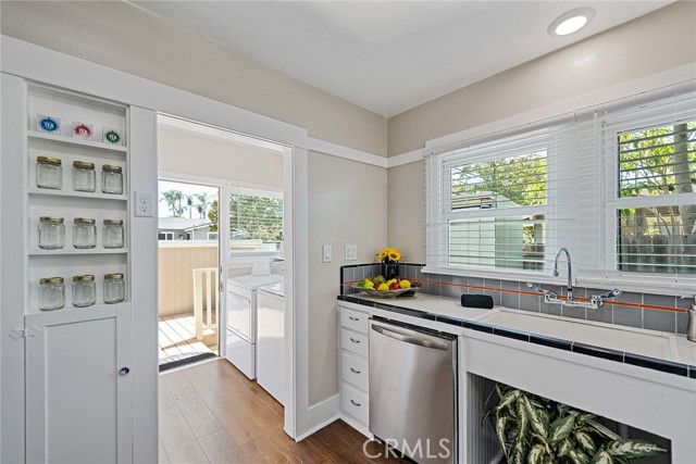 Detail Gallery Image 10 of 19 For 304 N Waverly St, Orange,  CA 92866 - 2 Beds | 1 Baths