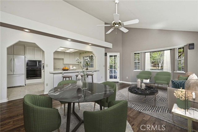 Detail Gallery Image 15 of 35 For 18168 Deer Hill Rd, Hidden Valley Lake,  CA 95467 - 3 Beds | 2 Baths