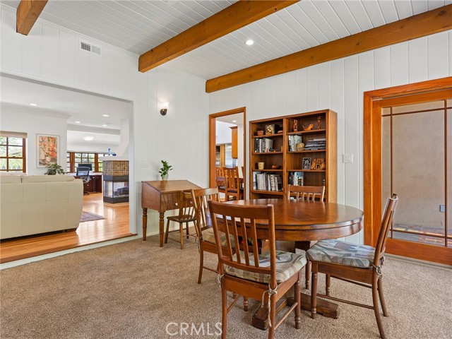 Detail Gallery Image 29 of 72 For 1012 N Sunset Canyon Dr, Burbank,  CA 91504 - 3 Beds | 2 Baths