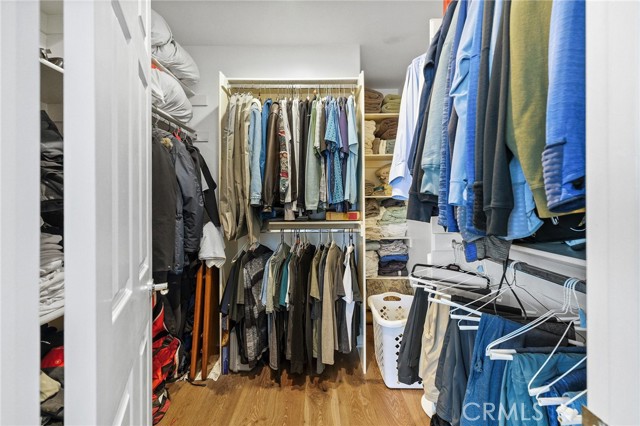 710 11th Street, Hermosa Beach CA: https://media.crmls.org/medias/85255139-950e-46f1-8cde-e1263763d611.jpg