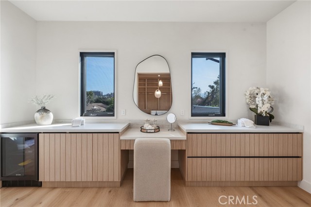 Detail Gallery Image 14 of 36 For 16252 Addison St, Encino,  CA 91436 - 7 Beds | 7/1 Baths